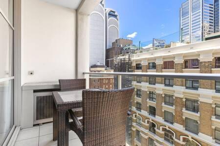 A Comfy For 5 Next To Darling Harbour Appartamento Sydney
